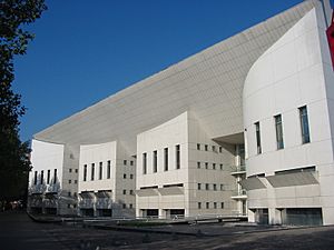 Pont-de-Flandre, Paris, France - panoramio.jpg