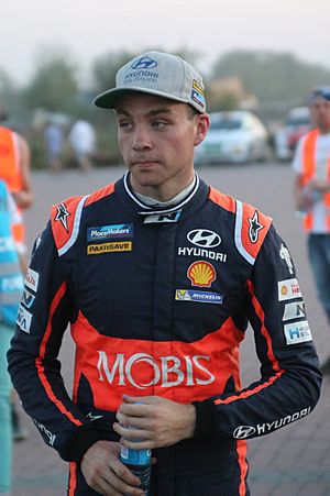 Rajd Polski 2015 Hayden Paddon 3.JPG