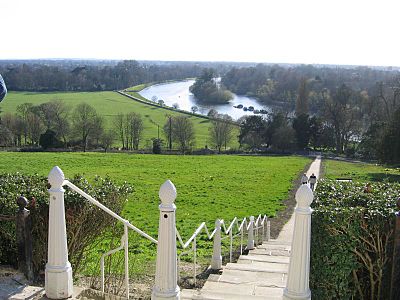 River Thames from Richmond Hill down path