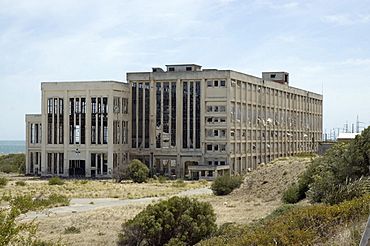 South Fremantle Power Station.jpg