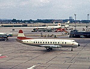 Vickers Viscount 837 OE-LAG AUA LHR 23.06.62 edited-3