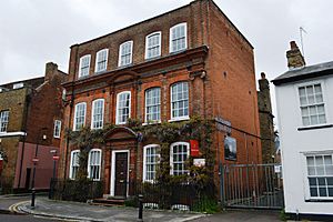 Yeomanry House - 28 St Andrews Street (geograph 4447701)