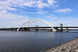 2022 I-74 Bridge 01.jpg