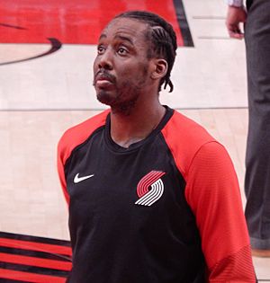 Al-Farouq Aminu against the Cleveland Cavaliers (cropped).jpg