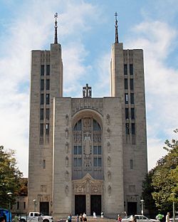 Baltimore Metropolitan Cathedral.jpg