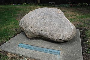 Carl-Sandburg-Remembrance-Rock