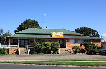 Grantham Hotel in Grantham, Qld.jpg