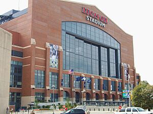 Lucas Oil Stadium - 2010-09-18