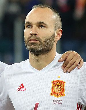 Andrés Iniesta (cropped).jpg