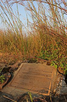 BS Golden Prairie monument 8-2015.JPG