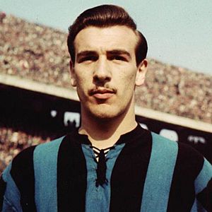 Inter Milan - Antonio Valentín Angelillo (cropped).jpg