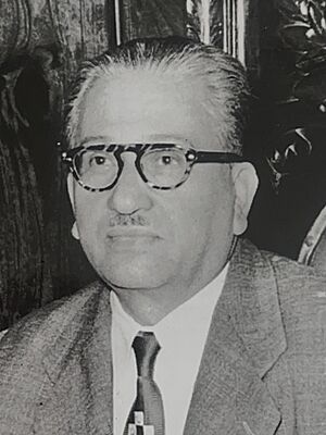 Luis Arturo González López (cropped).jpg