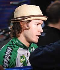 Mark Paul Gosselaar 1