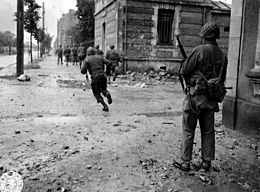 Cherbourg1944-Combat avParis