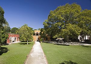 Exterior Hacienda Uayamon