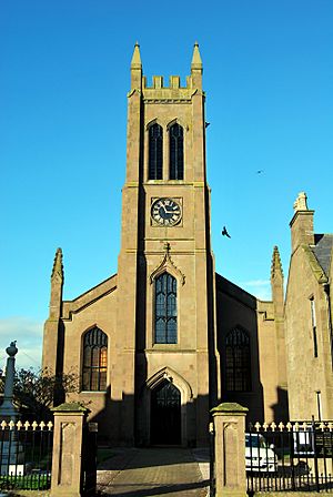 Inverbervie Church.jpg