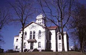 Jackson County Courthouse in Jefferson