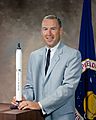 Jim Lovell official 1966 portrait