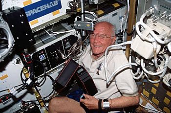 KSC-JohnGlenn-0016 (31144904130).jpg