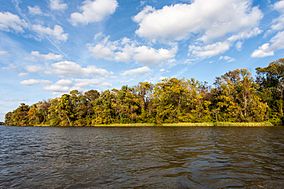 Presquile National Wildlife Refuge (11738518575).jpg