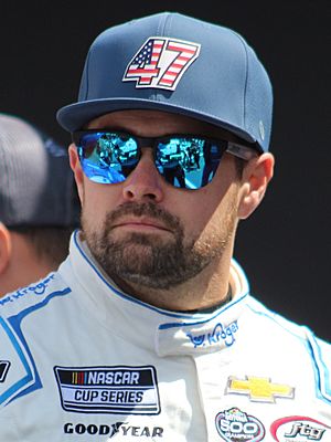 Ricky stenhouse jr. (52866409421) (cropped).jpg