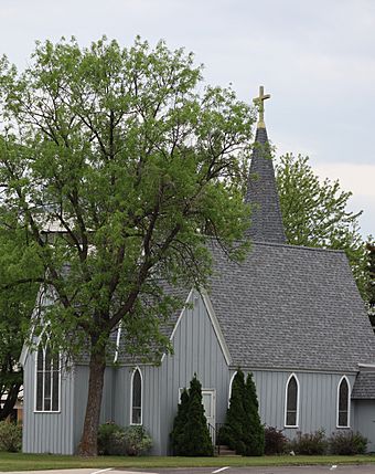 ChristEpiscopalChurchBensonMN.jpg