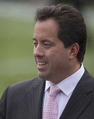 Kenny Albert 2015.jpg