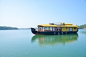 Kottappuram-nileshwaram-house-boat