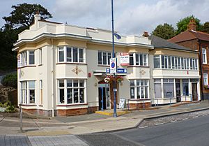 Art Deco Building, Undercliff Road West, Felixstowe, UK