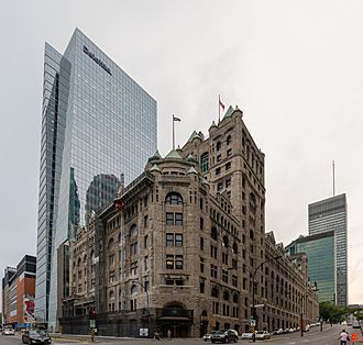 Estación de Windsor, Montreal, Canadá, 2017-08-11, DD 35.jpg