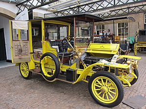 Holkham Hall- 1909 Wolseley-Siddeley (6139810254)