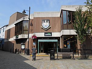 Pontefract Library (1)