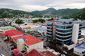 STLUC-castries-hafen-stadt