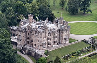 Skibo Castle (geograph 3619425) v2.jpg