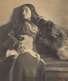 Smithsonian - NPG - Zitkala-Sa - NPG.2006.10