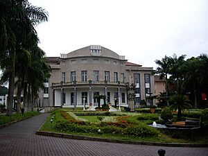 Teatro Carlos Gomes