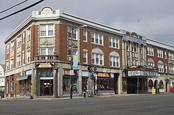 Arlington MA Capitol Theater Building.jpg