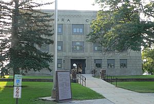 Aurora County Courthouse