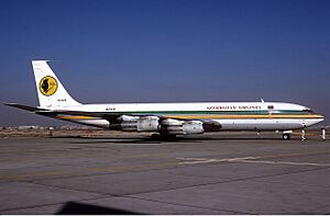 Azerbaijan Airlines Boeing 707-341C Hoppe