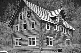 Enchanted Valley Chalet.jpg