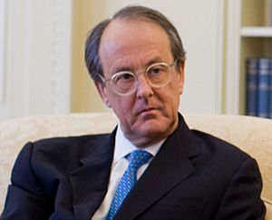 Erskine Bowles in 2010.jpg