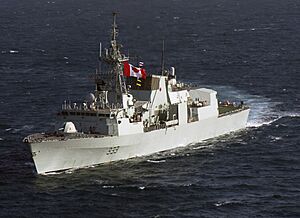 HMCS Toronto (FFH 333) 3