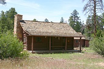 Hull Cabin USFS1.jpg