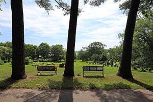 Mount Hermon Cemetery Qc 20