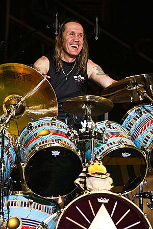 Nicko McBrain 2.jpg