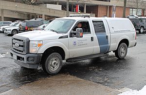 TSA Explosives Detection K-9 Ford F-250