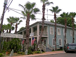 Tarpon inn