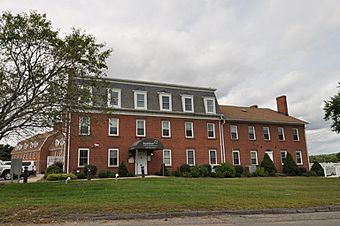 MiddletownCT TownFarmsInn.jpg