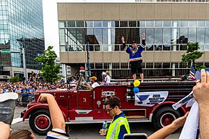 Stanley Cup parade (48075371083)