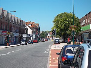 Station Road, New Milton.jpg